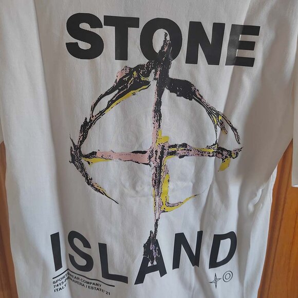 Stone Island Large Back Logo T-Shirt - Picture 6 of 9